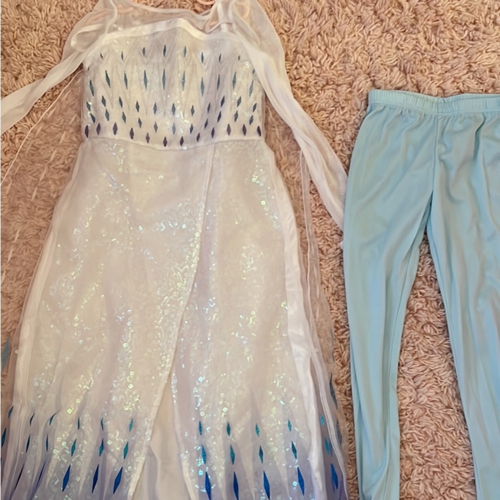 Disney Elsa Frozen 2 costume sz. 7/8